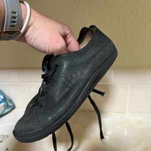 Kids vivo barefoot school shoes